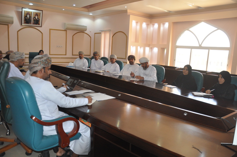 اجتماع فريق العمل بمنهجية لين للتحسين بتعليمية محافظة الظاهرة