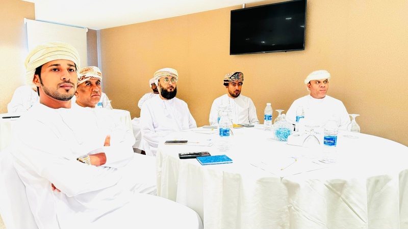 تعليمية ظفار تحتضن ملتقى أقسام الأمن
