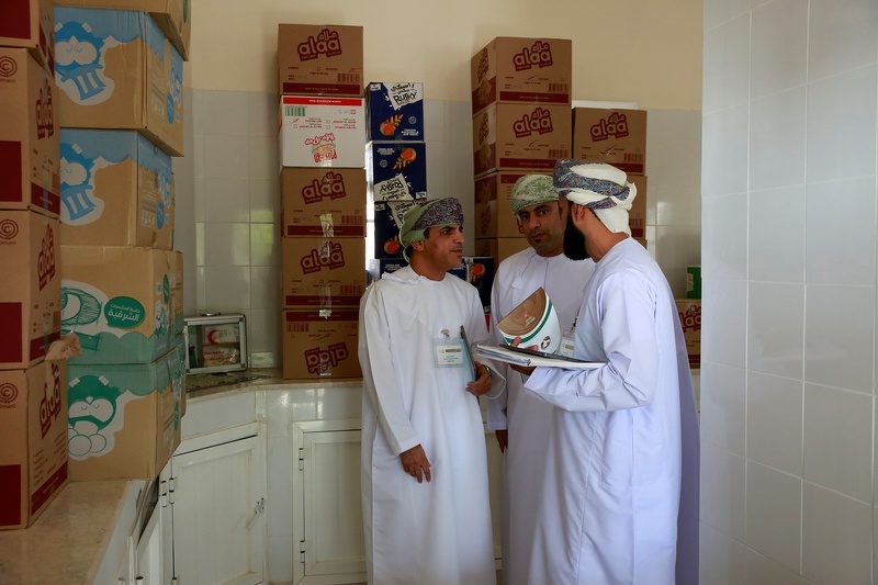 بدء تقييم الأعمال المشاريع المترشحة لجائزة السلطان قابوس للتنمية المستدامة في البيئة المدرسية بمدارس تعليمية البريمي