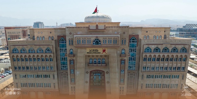 ختام المرحلة الثالثة من قافلة الوسائل التعليمية