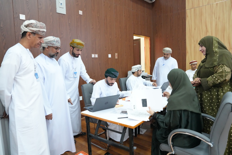 تواصل إجراءات تعيين المعلمين الجدد بتعليمية جنوب الباطنة