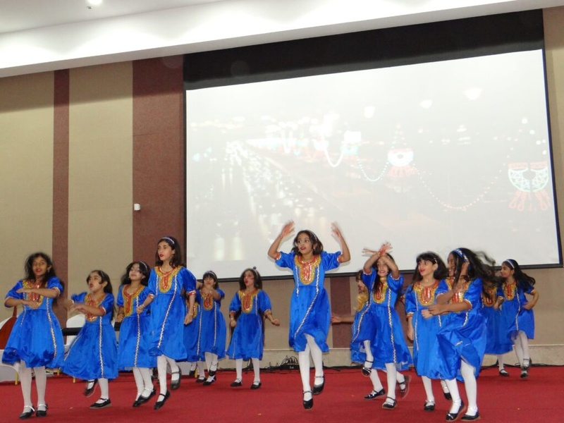 تعليمية شمال الباطنة تكرم ٦٥٠ من المجيدين في الأنشطة التربوية