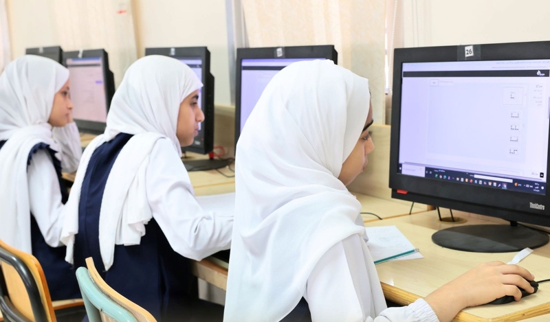 تعليمية جنوب الباطنة تواصل تنفيذ المرحلة الأولى من مشروع 