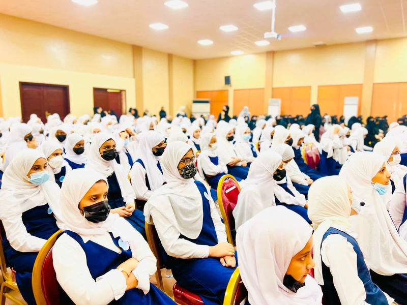 الأوائل الخمسة على مدرسة منبع الحكمة يرعون حفل النخبة للعام الدراسي ٢٠٢١ /٢٠٢٢م