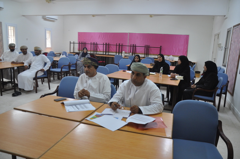 اكتمال استعدادات تعليمية محافظة الظاهرة لانطلاق فعاليات المراكز الصيفية