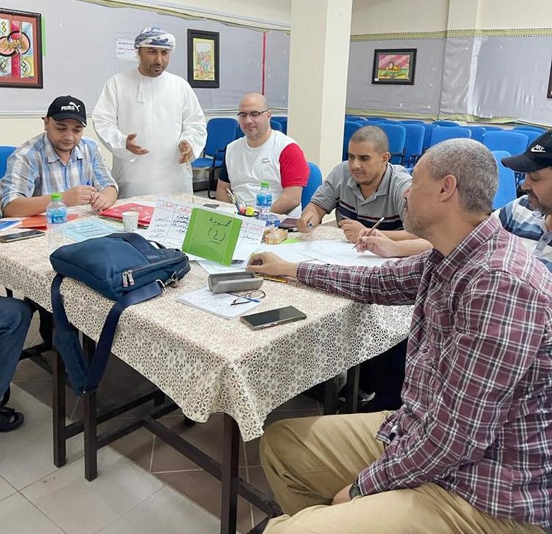 استكمال برنامج مهارات التفكير العليا لمعلمي المجال الثاني بإدارة التربية والتعليم بثمريت