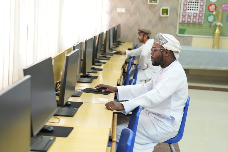 بدء اختبارات المترشحين للوظائف الإشرافية والإدارية 