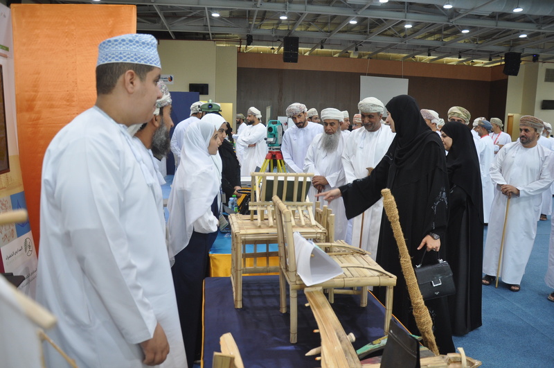  انطلاق  فعاليات الأسبوع الوطني للعلوم والتكنولوجيا والهندسة والرياضيات بتعليمية محافظة الظاهرة 