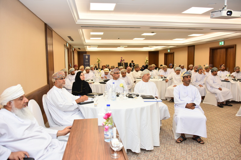 تنظيم لقاء حول الإجادة  والتطوير بتعليمية محافظة الظاهرة