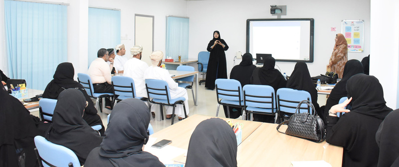 ورشة تدريبية لمنسقي الدراسات الدولية (مديرات المدارس) استعدادًا للدراسة الدولية PIRLS 2026 بتعليمية جنوب الشرقية