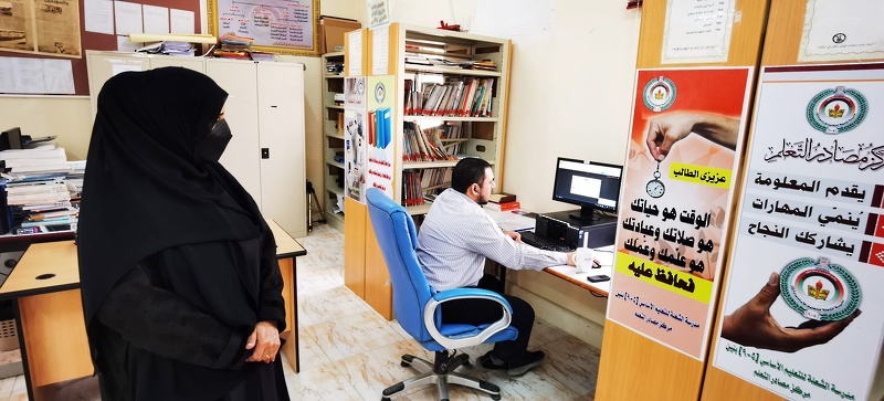 الاطلاع على سير العملية التعليمة في  عدد من مدارس ولاية صلالة