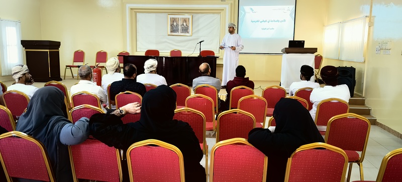 تنفيذ برنامج الأمن والسلامة المدرسية بإدارة التربية والتعليم برخيوت