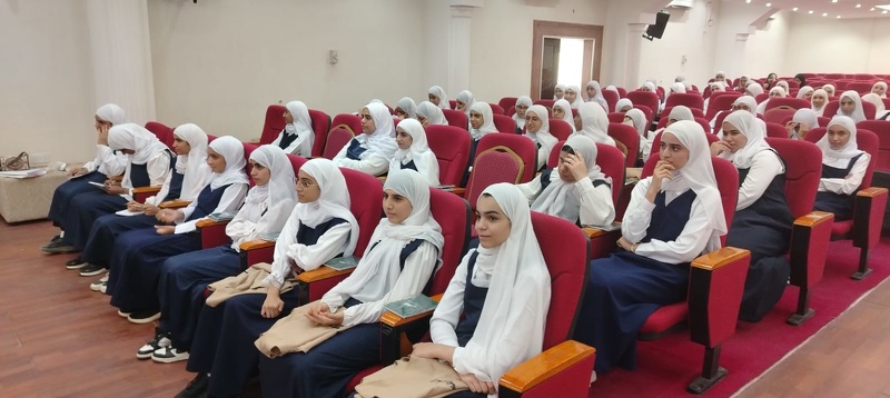  تعليمية محافظة الظاهرة تستضيف الحملة الوطنية بعنوان  ( أخضر)  تربط وظائف المستقبل بالاقتصاد الأخضر 