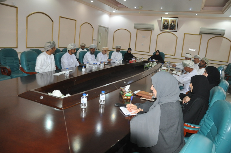 مناقشة مشروع نتائج لين بتعليمية محافظة الظاهرة 