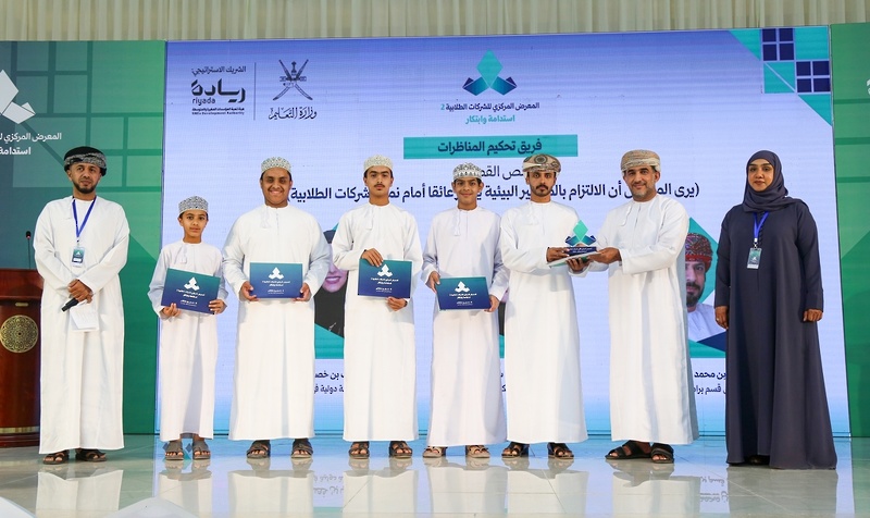 تتواصل بولاية صور بمحافظة جنوب الشرقية فعاليات المعرض المركزي للشركات الطلابية الثاني 