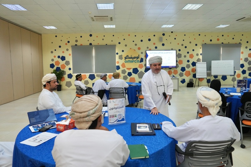 برنامج تدريبي لتعزيز مهارات القيادات الإدارية لتعليمية جنوب الشرقية