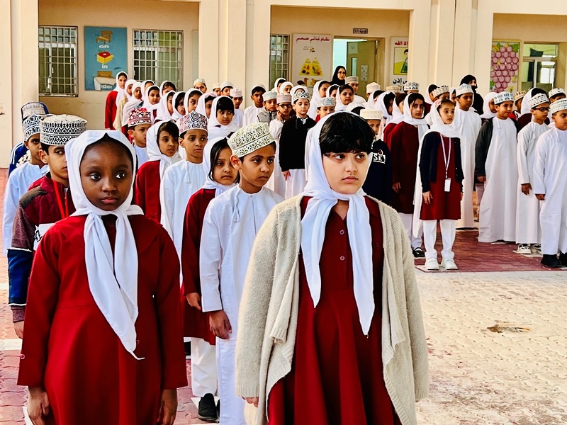 بدء الفصل الدراسي الثاني بمدارس تعليمية ظفار