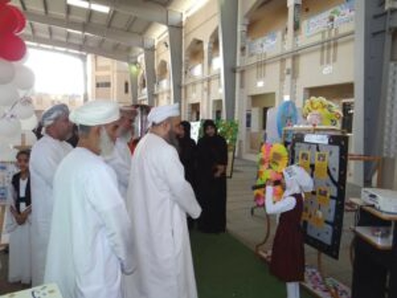 مدرسة النسائم للتعليم الأساسي تنظم ملتقى معالم ومواهب