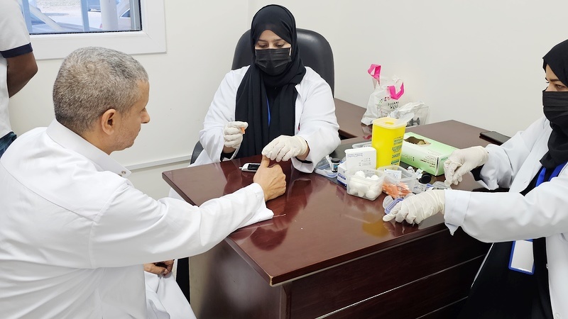 دائرة التوجيه المهني والارشاد الطلابي تقيم فعالية لإحياء باليوم العالمي للسكري