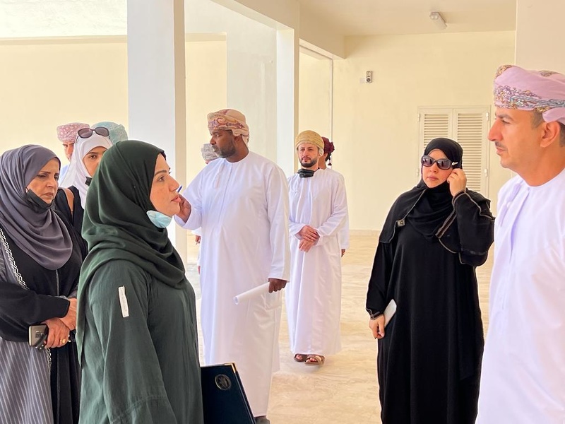 زيارة فريق من إدارة المعهد التخصصي للتدريب المهني إلى تعليمية ظفار