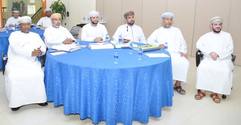 لقاء رؤساء مراكز امتحانات دبلوم التعليم العام للعام الدارسي 2023 / 2024 م  للفصل الدراسي الاول بتعليمية جنوب الشرقية