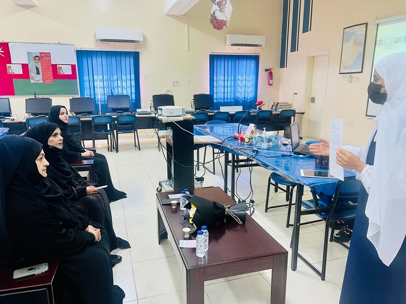 افتتاح معرض الكتاب العاشر لمدرسة خديجة بنت خويلد بولاية مرباط 