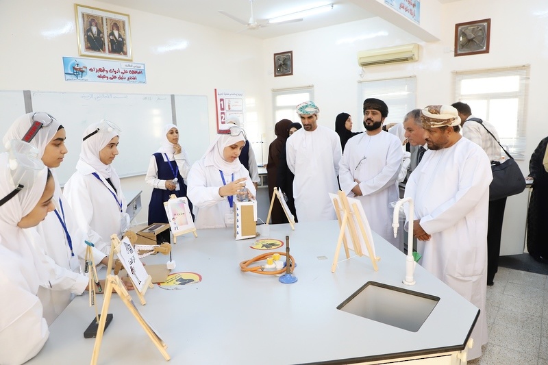 مدرسة النور للتعليم الأساسي(5-10) تنظم ملتقى المواهب الطلابية (أوتنة مجان)