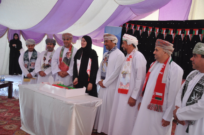 تعليمية محافظة الظاهرة تحتفل بمناسبة العيد الوطني التاسع والأربعين المجيد 