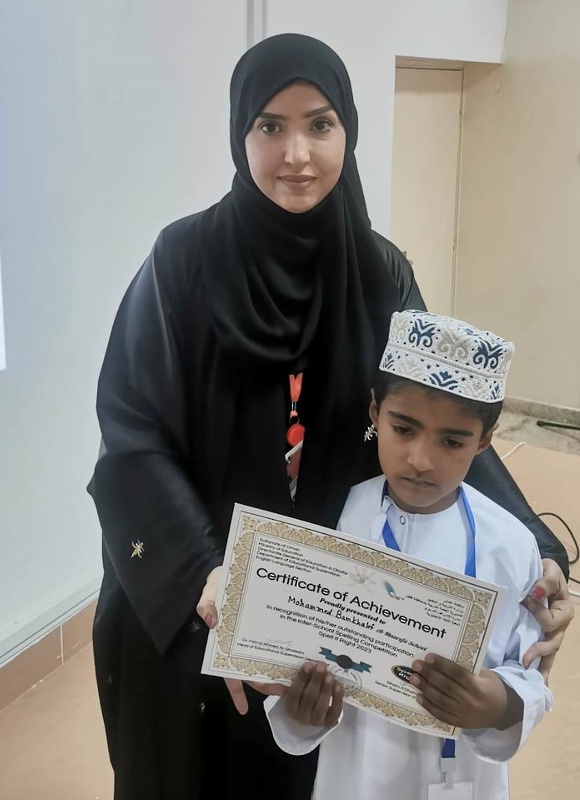  الجولة الختامية لمسابقة الإملاء في اللغة الإنجليزية