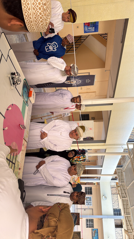 تبادل الخبرات بين تعليميتي جنوب الشرقية وشمال الباطنة لتعزيز التكامل المهني