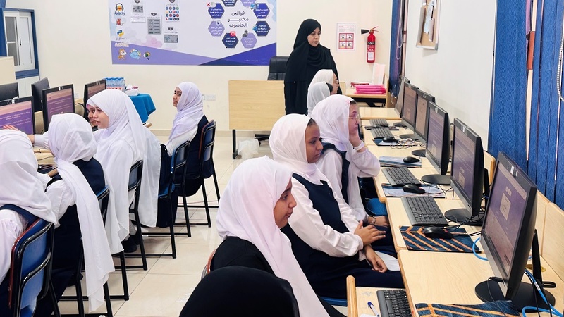 تنفيذ التطبيق الفعلي للمرحلة الثانية من برنامج الكشف عن الطلبة الموهوبين بمدارس تعليمية ظفار