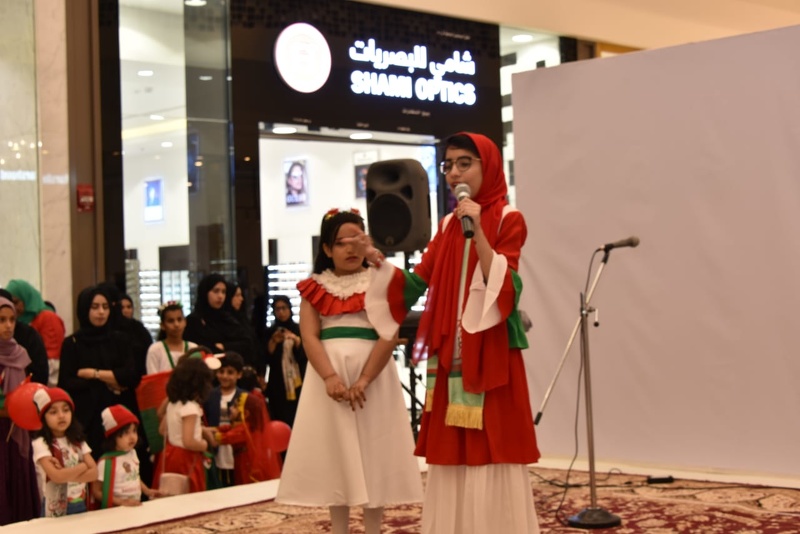 تعليمية شمال الباطنة تحتفل بالعيد الوطني المجيد 