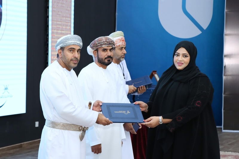 الاحتفال بتخريج 457 من الهيئات التعليمية بمحافظة شمال الباطنة