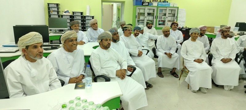  تنظيم حلقة عمل حول الإنعاش القلبي الرئوي للموظفين بتعليمية محافظة الظاهرة 