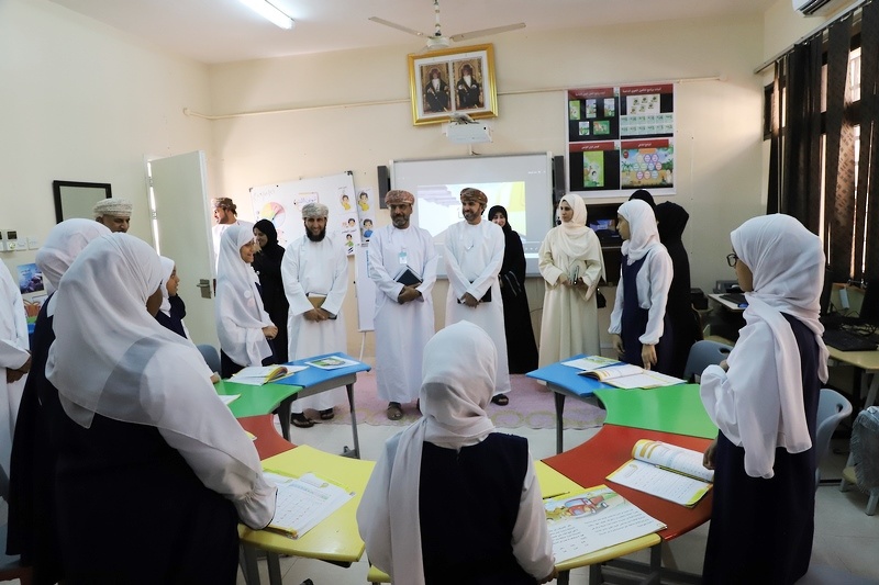 ختام التقييم المركزي لجائزة “أوميفكو” للإبداع المدرسي بتعليمية ظفار