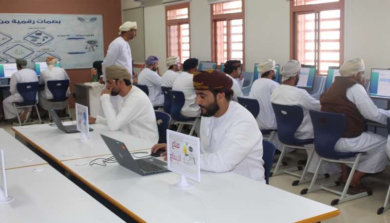 انطلاق امتحانات الترشح للمتقدمين لوظائف الإشراف التربوي والإدارة المدرسية بتعليمية محافظة الظاهرة