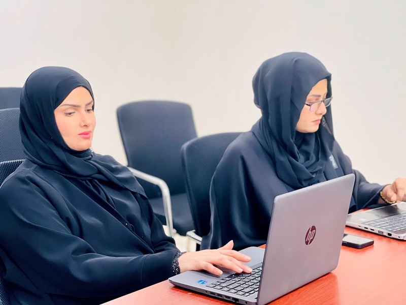 دائرة الإشراف التربوي بتعليمية ظفار تنفذ مشغلاً تدريبياً