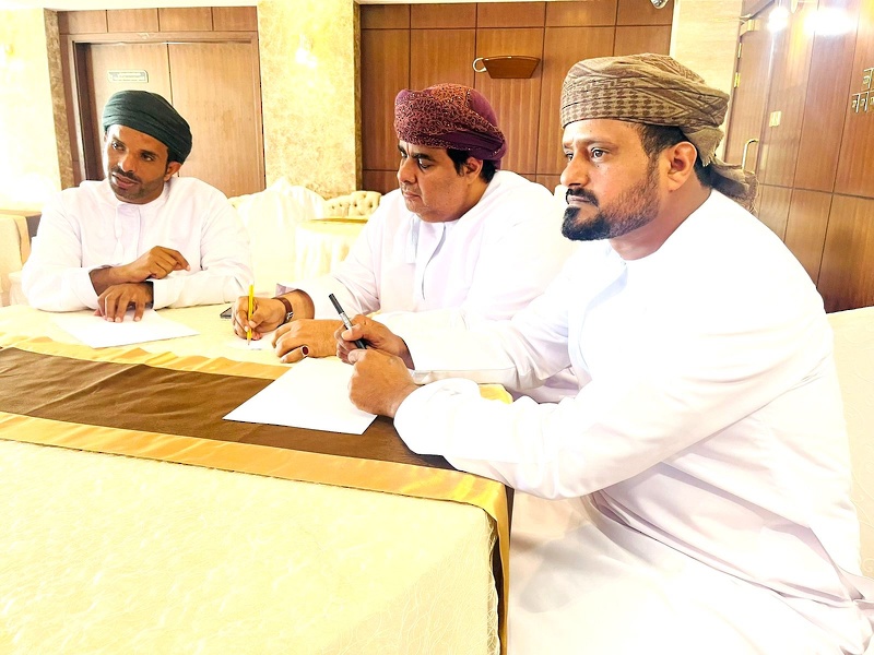 ختام الجلسات النقاشية حول مشروع التحول الرقمي بتعليمية ظفار