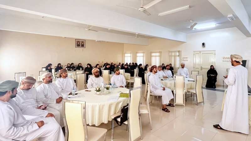 إدارة التعليم بشناص تُدشن مبادرة 