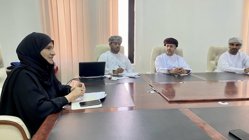 اجتماع فريق دعم المبادرات بتعليمية ظفار 