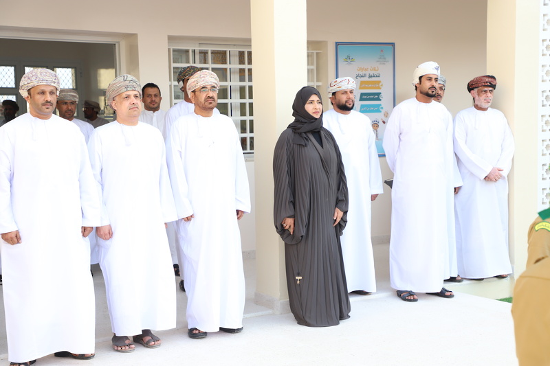 تزامنا مع بداية الفصل الدراسي الثاني للعام الدراسي 2023/2024م مدرسة قلعة الفكر للتعليم الأساسي للصفوف (1-4) تستقبل طلابها بمبناها الجديد بمنطقة صحلنوت