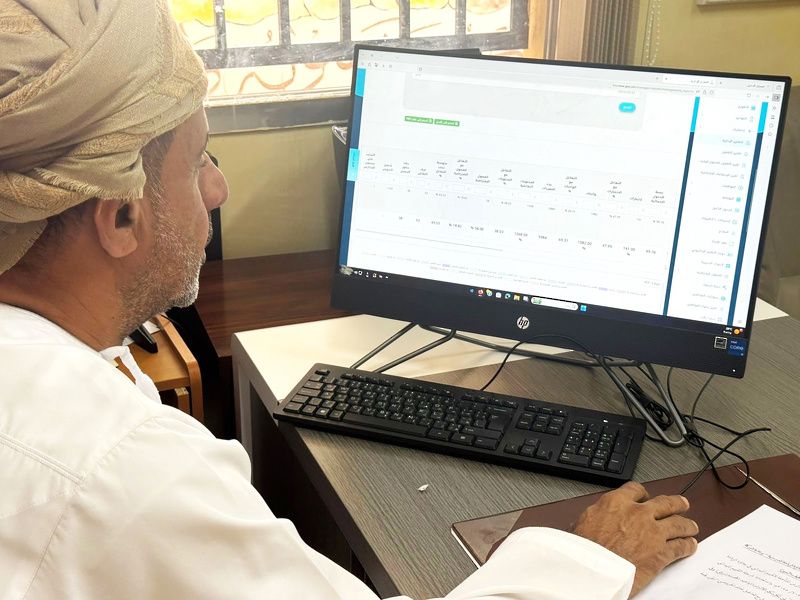 استطلاع حول منصة 