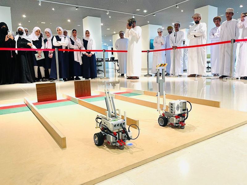 تنفيذ مسابقة الأولمبياد الوطني للروبوت بمحافظة ظفار 