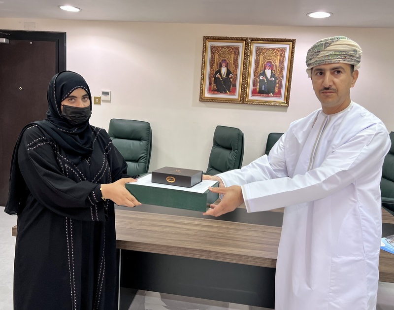 تكريم الفائزين في مسابقة الاحتفاء باليوم الخليجي للموهبة والإبداع بتعليمية ظفار