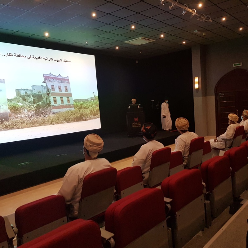 مشروع المواطنة بمدرسة السعادة للتعليم الأساسي (١٠- ١٢)