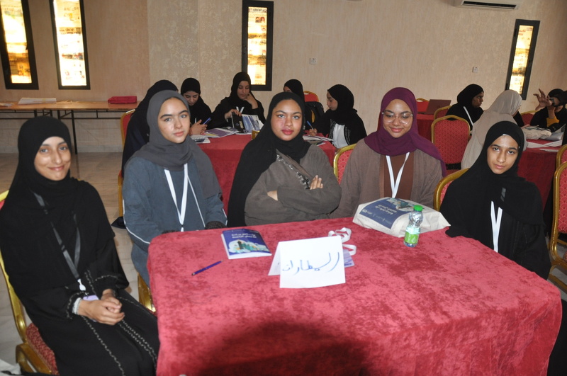 تنظيم برنامج ريادة الأعمال للفئة الناشئة بتعليمية محافظة الظاهرة 