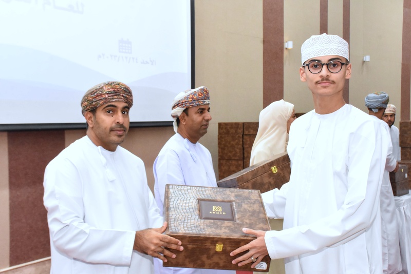 تكريم الفائزين في المسابقات الخليجية والدولية بشمال الباطنة