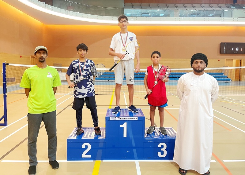 ختام مسابقة الريشة الطائرة على مستوى مدارس تعليمية ظفار