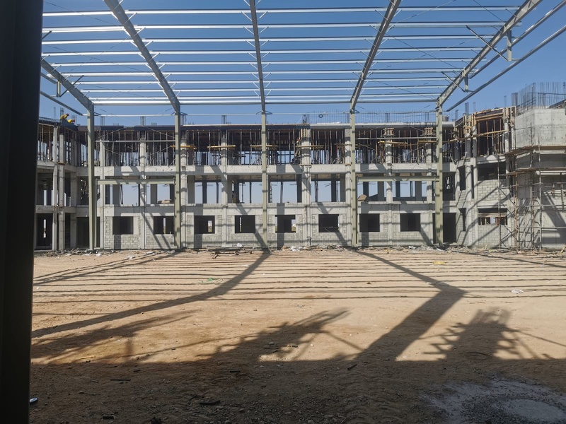 المدير العام لتعليمية جنوب الشرقية يتفقد سير العمل بمشروع مدرسة حلقة أولى بجعلان بني بوعلي