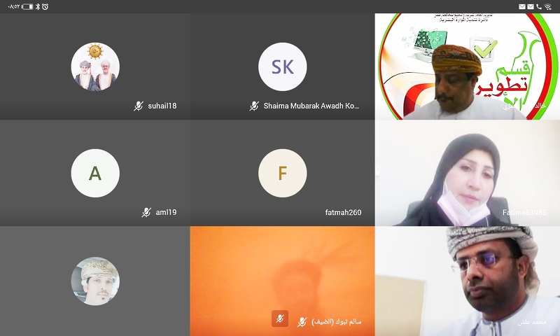 تنفيذ البرامج الإنمائية التأسيسية لمساعدي مديري المدارس المنتدبين خلال هذا العام والعام الماضي  بتعليمية ظفار